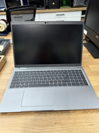 Dell Latitude 5530 - FR