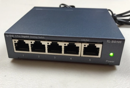 TP-Link (TL-SG105) - 5-Port Gigabit Switch - Blue
